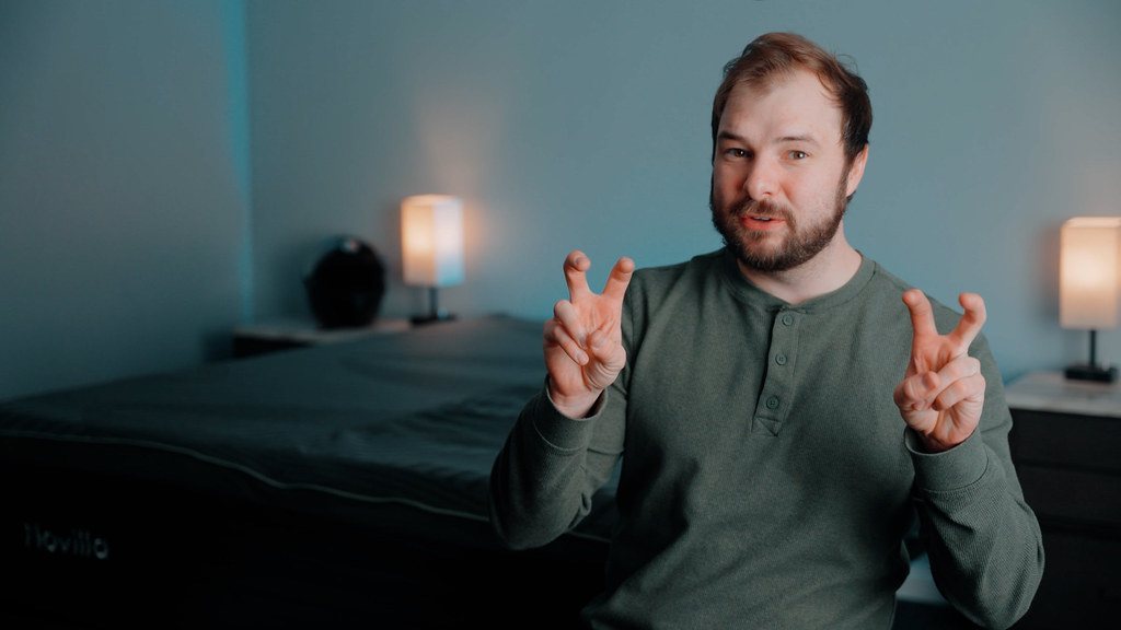 Pessoa em reflexão e pausa emocional